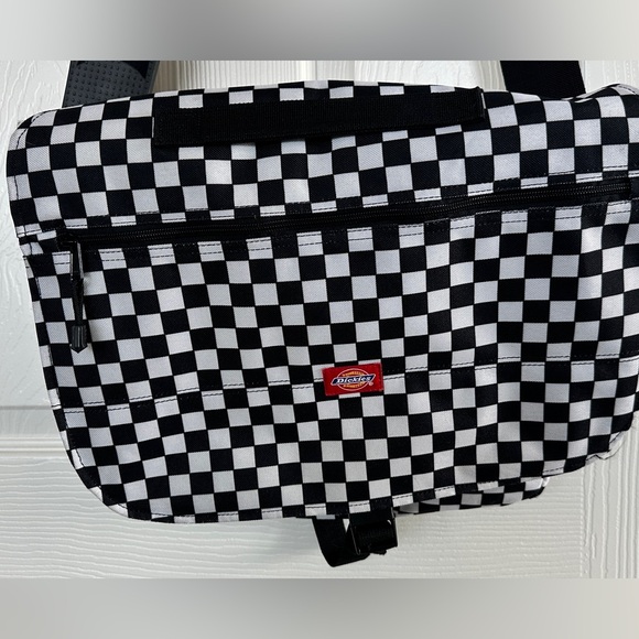 Dickies Checkered Messenger Bag Flap Front Hook & Loop Closure Adjustable Strap - Picture 2 of 16